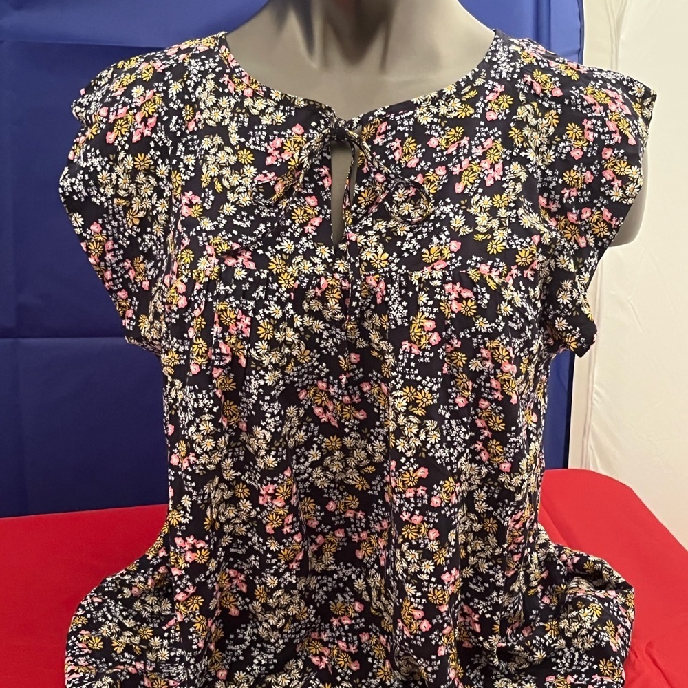 Gap‎ Navy Blue Floral Blouse NEW